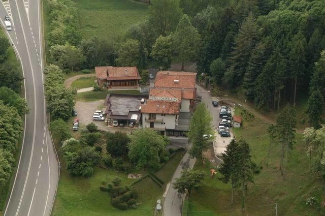 Albergo Il Castellino Boario Terme Buitenkant foto